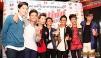 SMASH Terima Plakat 1 Million Award