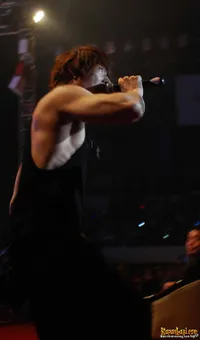 Son Ho Young di Konser Persahabatan Indonesia dan Korea