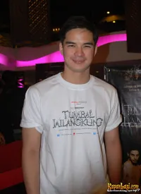 Soraya Larasati di Syukuran Film Tumbal Jailangkung