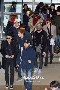 Style Fashion Keren Super Junior M di Bandara Menuju Beijing