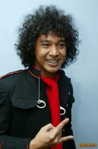 Style Unik Giring Nidji Dari Masa Ke Masa - Semakin Fashionable