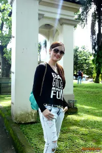 Suasana Heboh Saat Cinta Laura dan Caisar Lakukan Aksi Sosial