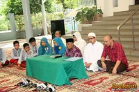 Sumpah di Atas Al Quran - Vokalis Family Band Pingsan