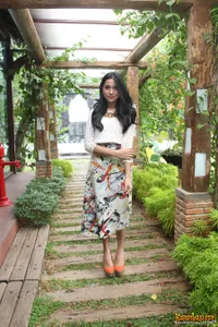 Sweet - Perhatian Cakra Khan Untuk Tasya Tania