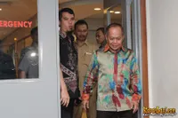 Syarief Hasan - Virnie Ismail Jenguk Dul di RSPI