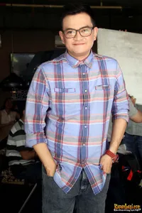Syuting Video Klip Baru Hedi Yunus - Mengertikah