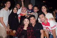Tak Datang ke Resepsi, Ini Alasan Para Sahabat Laudya Bella