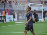 Tak Didampingi Azizah Salsha, 10 Fakta Kehidupan Pratama Arhan di Korea: Masak Makanan Sendiri - Lagi Nabung Buat Resepsi 