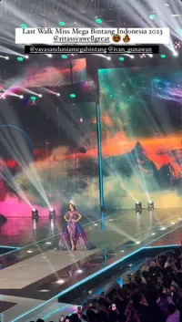 Tak Hanya Pada Timnas, 8 Potret Fitri Carlina Berikan Dukungan untuk Beauty Pageant - Hadiri Miss Mega Bintang Indonesia 2024