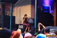 Tak Kalah Dari Budjana, Aksi Frau Sedot Massa di Ngayogjazz 2014