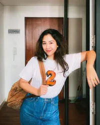 Tak Lagi Nongol di Televisi, Ini 8 Potret Sherina Munaf yang kini Jualan Bakmi Plant Based - Kedainya Diserbu para Artis dari Ari Irham hingga Widi Mulia