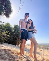 Tak Ragu Pamer Kemesraan, Potret Gaya Pacaran Dinda Kirana Dan Naufal Samudra yang DIsebut Netizen Bebas Seperti Pasutri