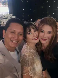 Tamara Bleszynski Titipkan Doa Untuk Teuku Rassya di Pernikahan Sang Putra Tercinta