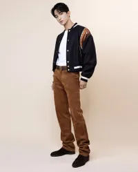 Tampil Mewah, Ini Potret DK SEVENTEEN yang Resmi Menjadi Global Brand Ambassador Bally!