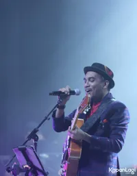 Konser Tanda Mata Glenn Fredly Untuk Sang Maestro Lagu Cinta