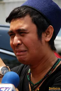 Tangisan Pedih Olga Syahputra Yang Tertangkap Lensa KapanLagi