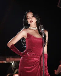 Tantangan Anya Geraldine Dalami Peran Sebagai Diva yang Terjebak Dunia Dangdut