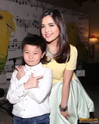 Tasya - Kevin, 'Kakak Beradik' Yang Sama-Sama Imut Menggemaskan