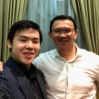 Tegaskan Tak Mau Menikah, Potret Nicholas Sean Anak Ahok Yang Ramai Disorot - Netizen: Mungkin Trauma Sama Orangtuanya
