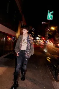 Terjerat Kasus Pemerkosaan Berkelompok, 10 Potret Taeil Eks NCT Taeil - Dituntut 7 Tahun Penjara dan 10 Tahun Pembatasan Kerja