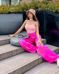 Terkenal Sebagai Selebriti yang Hobi Oplas, Lucinta Luna Dibuat Tersipu Gara-Gara Komentar Ari Wibowo
