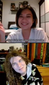 Ternyata Bucin Banget, Ini 8 Potret Leony Video Call Bareng Sang Pacar Dan Salting Saat Diucapkan Selamat Ultah