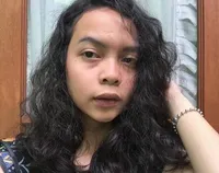 Terungkap, Inilah Sosok Wanita Yang Dicium Iqbaal Ramadhan!