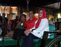 Tiba di Yogyakarta, Presiden Jokowi Naik Andong ke Malioboro