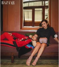 Tidak Seperti Ibu dan Anak, Ini 7 Potret Wulan Guritno dan Shalom Razade yang Lebih Mirip Kakak Beradik - Sama-sama Cantik dan Kece