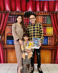 Tiga Kali Kawin Cerai di Usia 20 Tahun, Potret Terbaru Ovy Sovianty Eks Duo Serigala - Kini Bahagia Bersama Suaminya Sekarang