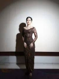 Tissa Biani di Pernikahan El Rumi - Syifa Hadju, Akrab dengan Keluarga Dul Jaelani