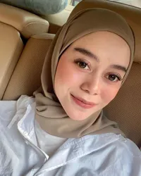 Transformasi Lesti Sebelum dan Sesudah Isu KDRT, Sempat Disebut Punya Senyum Tertekan Hingga Kembali Cantik Bersinar
