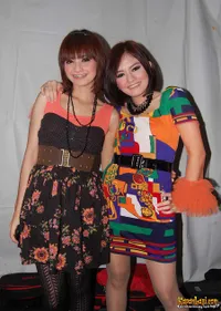 T2 Tetap Fashionable