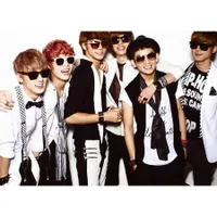 Teen Top dan Konsep Foto Berbeda