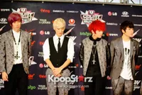 Teen Top Hadiri Konferensi Pers KCON 2013