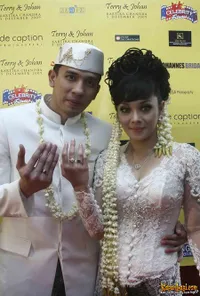 Terry Putri di Masjid Nurul Badar