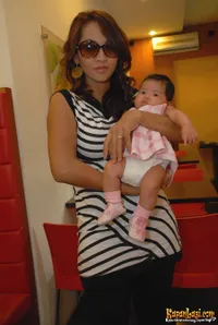 Tiara Lestari Jadi Ibu