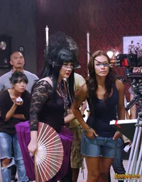 Titi DJ - Ovie Rif Garap Video Klip di Studio Gudang Cililitan