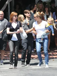 Tobey Maguire dan Istri