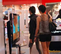 Tria Changcuters dan Mirasih Tyas Endah di Senayan City