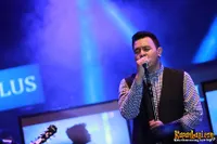 Tulus Hajar Panggung Rolling Stone Cafe
