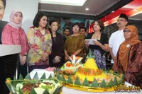 Tya Ariesta di Salon Rudy Hadisuwarno Fatmawati