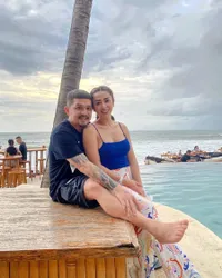 Umumkan Cerai, 8 Potret Mesra Selvi Kitty dan Rangga Ilham yang Kini Tinggal Kenangan