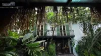 Unik! 10 Potret Rumah Dwi Sasono dan Widi Mulia yang Menyatu dengan Alam, Banyak Manfaatkan Barang Bekas - Penuh Karya Seni