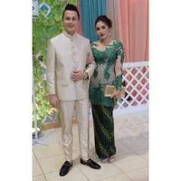 Usai Hadiri Nikahan Adik, keluarga Andhika - Ussy Liburan ke Batu