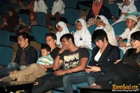 Ulang Tahun 8 Management di GOR Bulungan