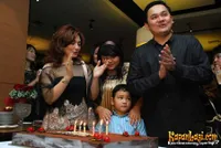 Ultah Farhat Abbas
