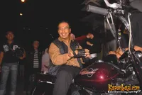 Ultah Pernikahan Uje - Pipik