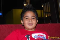 Umay Shahab Bermain Bareng Anak Yatim
