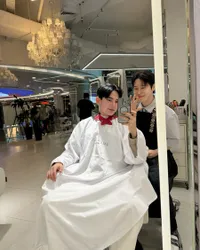 Vibes Oppa, 8 Potret Kier King Saat Pemotretan Hingga Belanja - Pecinta Matcha